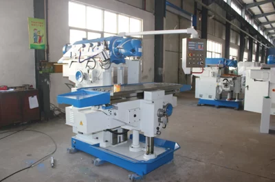 Universal Milling Machine